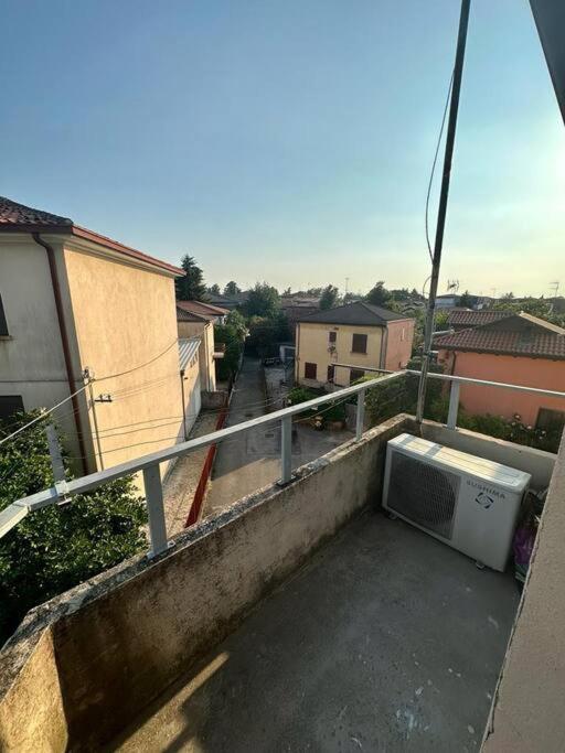 Appartamento Vicino Al Duomo Con Parcheggio Privato Padova Bagian luar foto